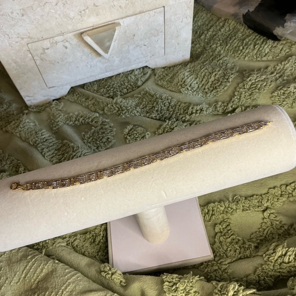 No Name Jewelry - Geometric Two Toned Bracelet